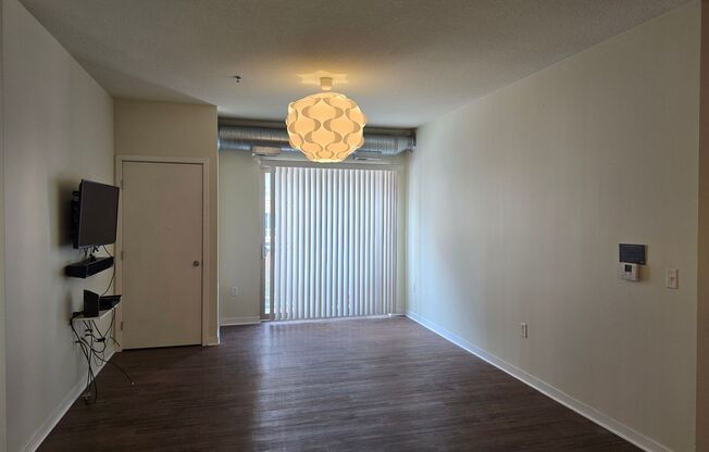 4 beds, 2 baths, 1,246 sqft, $3,100, Unit 301