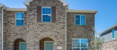 2816 BELLFLOWER DR
