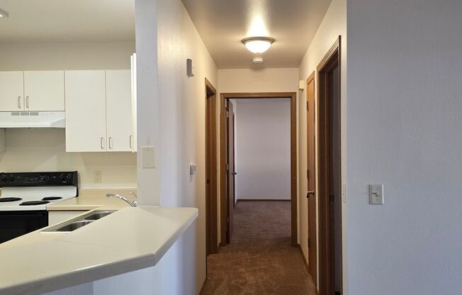 2 beds, 1 bath, 856 sqft, $1,269, Unit PL   2203