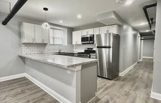 6257 Lakewood
