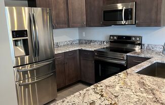 2 beds, 1 bath, 917 sqft, $1,950, Unit 201