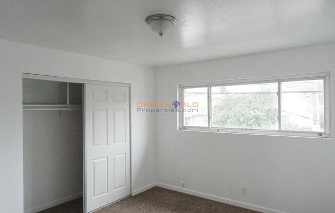 2 beds, 1 bath, 1,000 sqft, $2,500