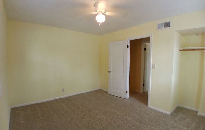 3 beds, 1 bath, $1,400