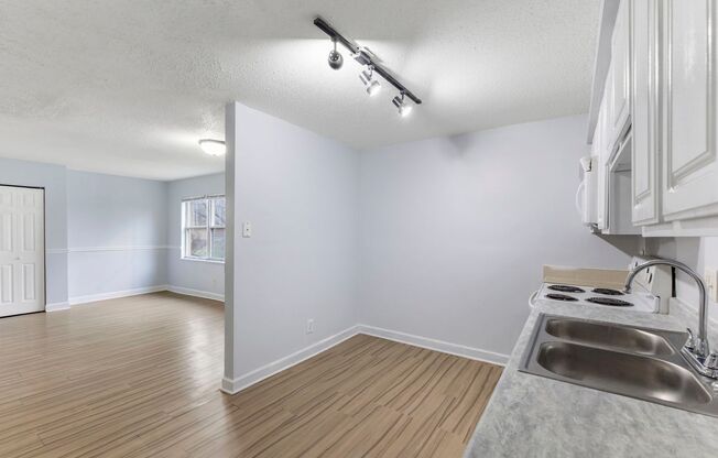 Studio, 1 bath, 462 sqft, $695, Unit 3520-F