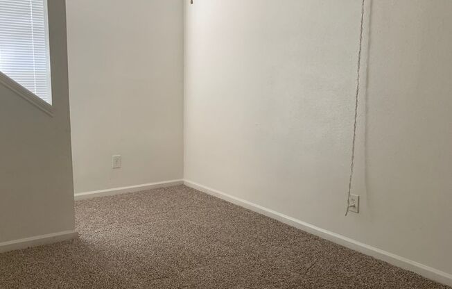 2 beds, 2 baths, 1,038 sqft, $1,215, Unit 0108