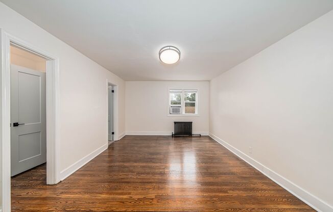 Studio, 1 bath, 450 sqft, $1,080, Unit 9610 Sherwood Place - Unit 7