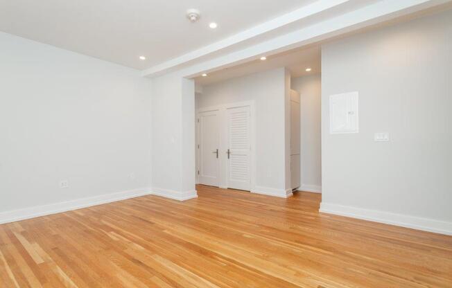 1 bed, 1 bath, 535 sqft, $3,325, Unit 02