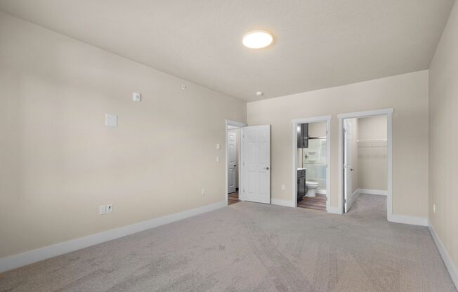 3 beds, 2 baths, 1,511 sqft, $1,995, Unit J-404