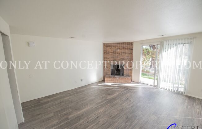 2 beds, 1 bath, 880 sqft, $1,249, Unit 17