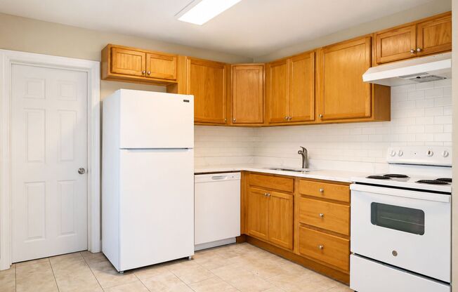3 Bedroom, 1 Bathroom Home for Rent in Tampa!