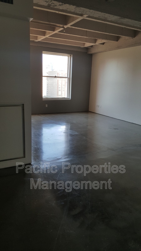 Studio, 1 bath, 755 sqft, $1,957