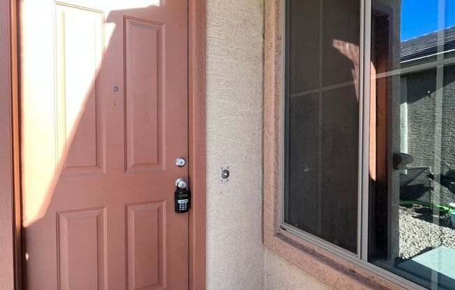 3 Bedroom Home in the Beacon Heights Community Near W Peoria Ave and N 55th Ave!