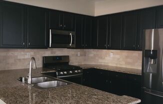 2 beds, 2 baths, $1,750