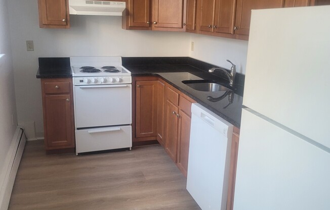 62 SELKIRK RD