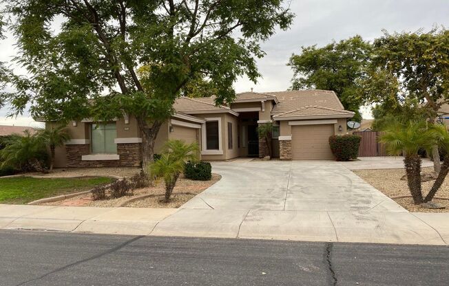 Beautiful 4 bedroom/ 2bath all on one story.