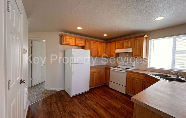 Orchards Townhome with Extra Deep Garage