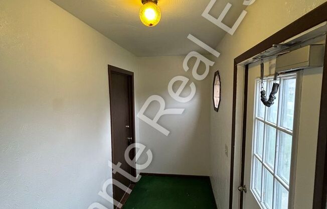1163 Bernath Pkwy