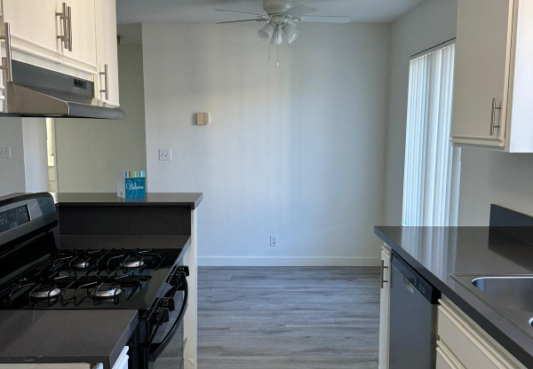 2 beds, 2 baths, $2,500