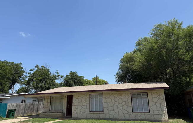 419 ROSEMONT