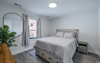 72 S ESSEX AVE