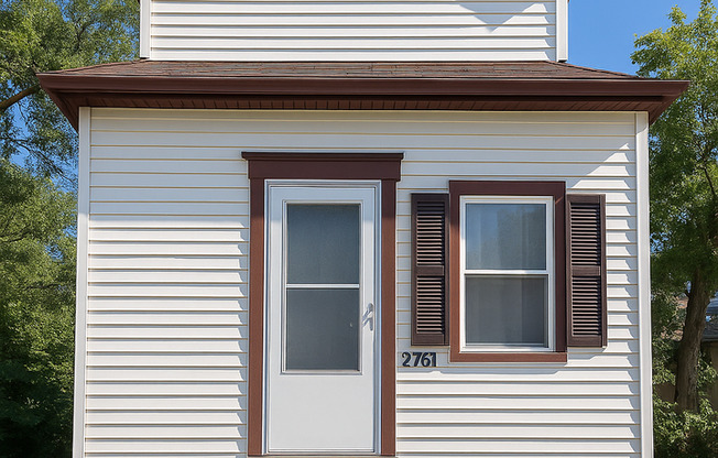 2761 BEEKMAN AVE