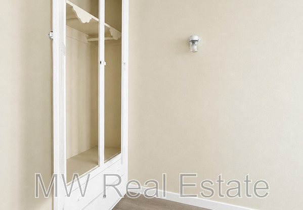 4017 W 28 ST