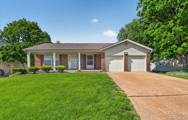 Welcome home to comfort and convenience in St. Peters!