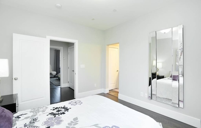 2 beds, 2.5 baths, $2,150, Unit #1130