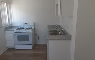 1 bed, 1 bath, 600 sqft, $1,795, Unit 07