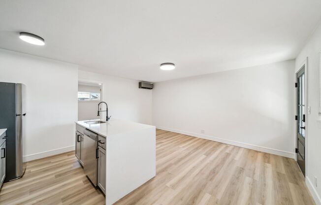 Now Leasing! Luxury Apartments in The Pearl District