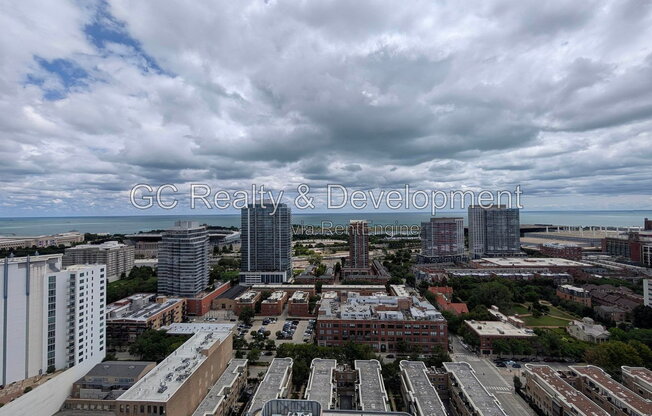 2 beds, 1 bath, 900 sqft, $2,900, Unit 2906
