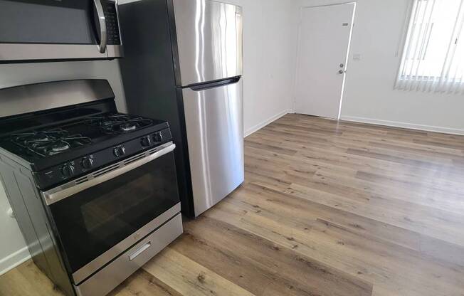4558 173 ST