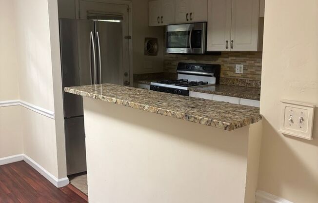 Charming 3BD/1BA Townhome in Belmont/Nottingham, MD!