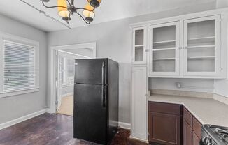 2 beds, 2 baths, 1,017 sqft, $1,095, Unit 301