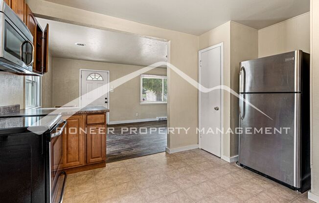 3 beds, 1 bath, $1,800