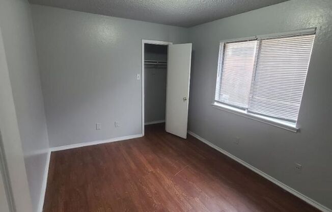 3 beds, 2 baths, $1,695