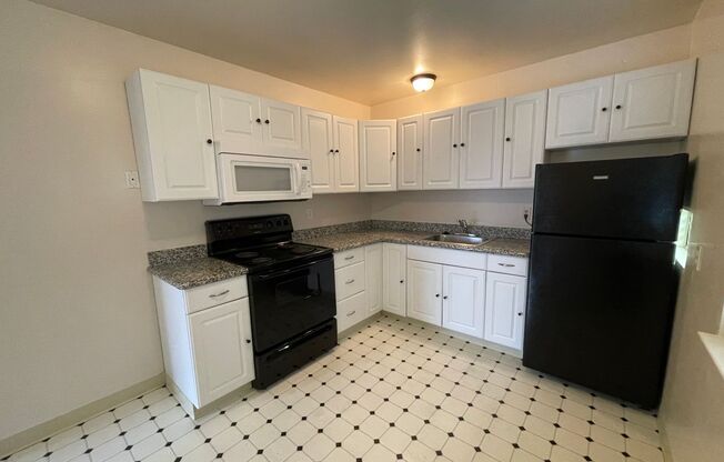 216 Santa Lucia Ave