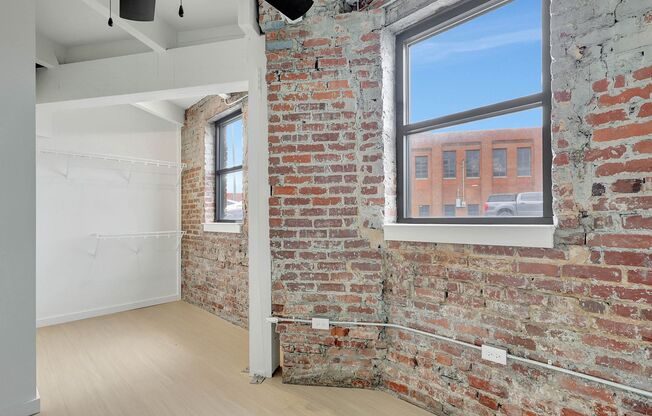 1 bed, 1 bath, 655 sqft, $1,775, Unit 100