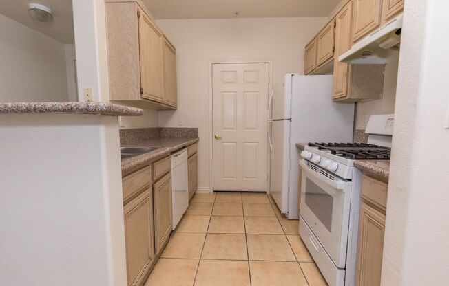 Beautiful 2-Bedroom, 2-Bath Condo in Gated Southwest Las Vegas Community!