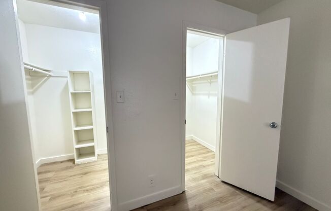 1 bed, 1 bath, 660 sqft, $1,239, Unit OPA-142