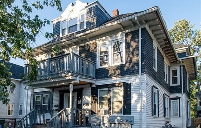53 WILBRAHAM AVE