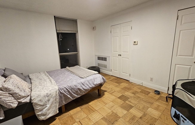 99 Pond Ave