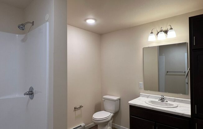 2 beds, 2 baths, 1,483 sqft, $1,675, Unit AT 709-33