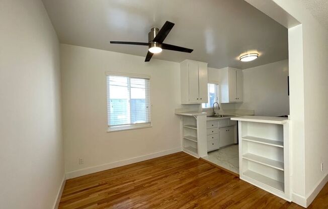 2 beds, 1 bath, 850 sqft, $3,075, Unit 105#12