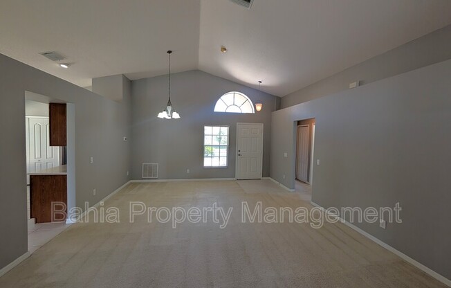 31404 Philmar Ln