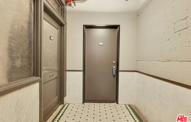 Studio, 1 bath, 650 sqft, $2,000, Unit 811
