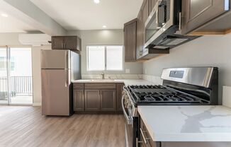 2 beds, 1 bath, $2,425, Unit #9