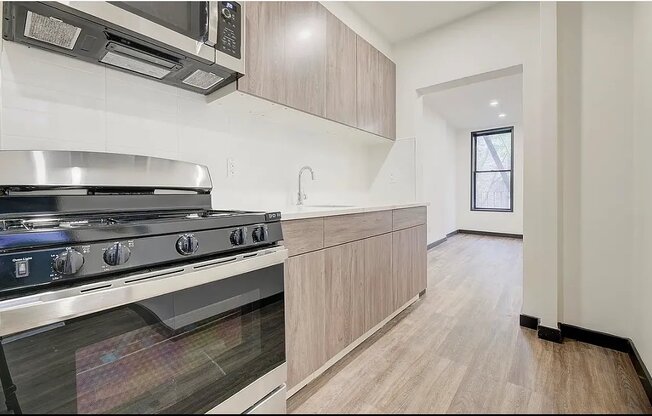 1 bed, 1 bath, $3,077, Unit 4H