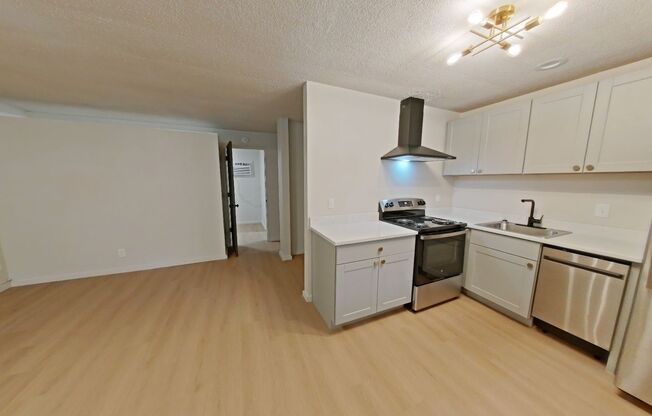 1 bed, 1 bath, 469 sqft, $1,312, Unit 23A