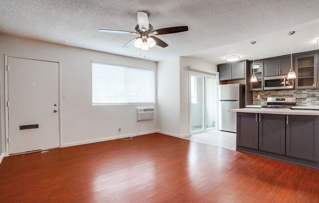 6107 - 6117 11th Ave
